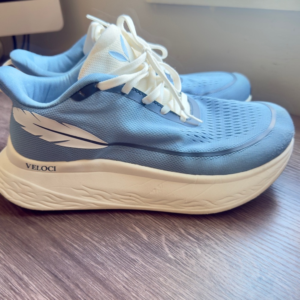 Women's Light Blue Athletic Shoes